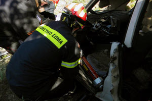 Τροχαίο στα Χανιά- Απεγκλωβίστηκε ο οδηγός σοβαρά τραυματισμένος