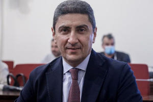 Εισαγγελική έρευνα για τον Λευτέρη Αυγενάκη