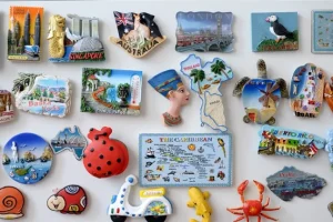 Βάζετε μαγνητάκια στο ψυγείο σας; Τι αναφέρουν οι ερευνητές για την υγεία μας