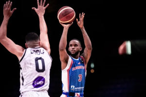 Προολυμπιακό Πειραιά: «Μονόλογος» της Δομινικανής Δημοκρατίας η πρεμιέρα