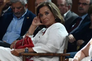 Ντόρα: Αντέδρασε ο Σαμαράς επειδή δεν τον…παίζουν