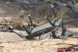 Γλυκά Νερά: Οι προσαχθέντες φέρονται να συμμετείχαν σε δοκιμαστική πτήση drone που πιθανόν προκάλεσε την πυρκαγιά