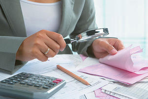 Φοροδιαφυγή: Ψάχνει αδήλωτα εισοδήματα στο εξωτερικό η ΑΑΔΕ – Στοιχεία από 100 χώρες για να βγάλει «λαβράκια»