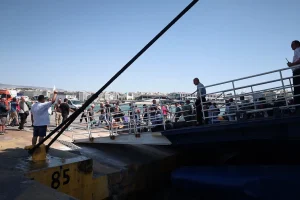 Φολέγανδρος: Ελεύθερος ο πλοίαρχος του «ΣΑΟΝΗΣΟΣ», που προσέκρουσε στο λιμάνι