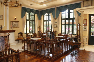 «Κήπος»: Το ιστορικό καφέ των Χανίων που στέγαζε την κρητική Βουλή