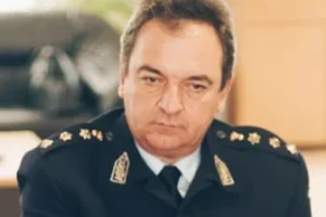 Τραγωδία στη Λαμία: Βρέθηκε νεκρός στο σπίτι του ο αστυνομικός διευθυντής Φθιώτιδας