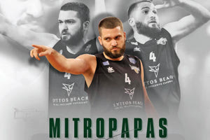 Συνεχίζει ο Μητρόπαπας  στην Αναγέννηση