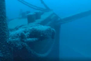 Πολωνία-Σουηδία: Ένα ναυάγιο στον βυθό της Βαλτικής που χρονολογείται από τον 19ο αιώνα ανακαλύφθηκε από δύτες με το αμπάρι γεμάτο κιβώτια σαμπάνιας