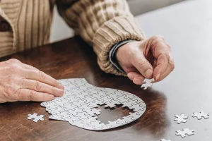 FDA: Ενέκρινε και δεύτερο φάρμακο για το Αλτσχάιμερ