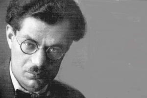 Αν και αντίθετος στους πολέμους, αναγκάστηκε να βρεθεί σε τρεις πολεμικές αναμετρήσεις!