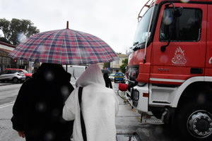 Πυροσβεστική: 86 κλήσεις για απαντλήσεις υδάτων λόγω της κακοκαιρίας