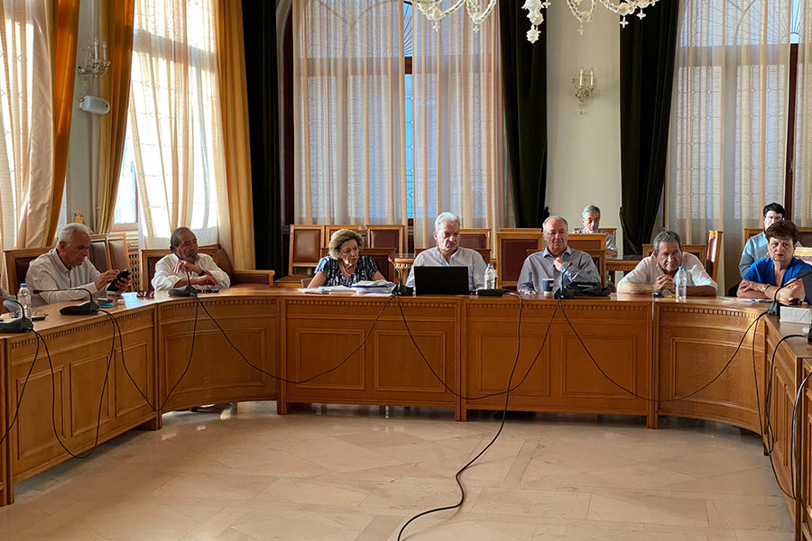 Οι προτεραιότητες της Δημοτικής Αρχής στην ομάδα Καλοκαιρινού