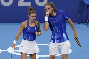 Με Κόβινιτς η Σάκκαρη, με Μπεργκς ο Τσιτσιπάς