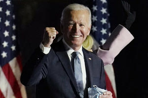 Τζ. Μπάιντεν: «Σας υπόσχομαι είμαι καλά» – Συνεχίζονται οι πιέσεις να αποχωρήσει