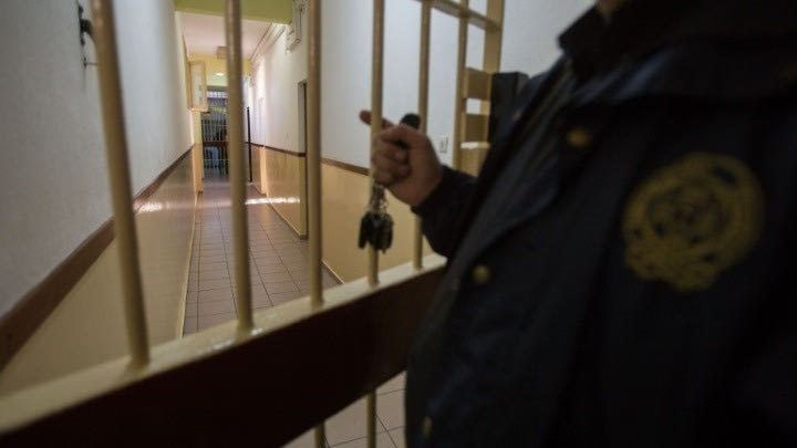 Αναστάτωση στις φυλακές: Κρατούμενος τραυμάτισε σωφρονιστικό υπάλληλο
