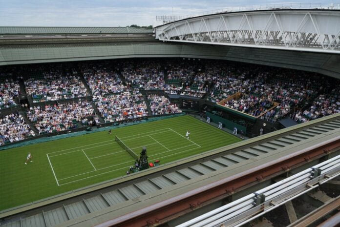 Το Wimbledon διακόπηκε από φιλοπαλαιστίνιους διαδηλωτές