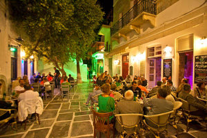 Ίος: Το νησί με τις καλύτερες παραλίες για τους Ιταλούς – Ιδανική για ζευγάρια, σύμφωνα με τους βρετανικούς Times