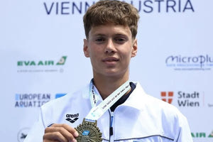 Κωνσταντής Χουρδάκης: Άριστος μαθητής, ταλέντο στη ζωγραφική και το σχέδιο, πρωταθλητής Ευρώπης ετών 15