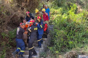 Συναγερμός στην ΕΜΑΚ για 57χρονη που έπεσε από το κάστρο της Παλαιόχωρας