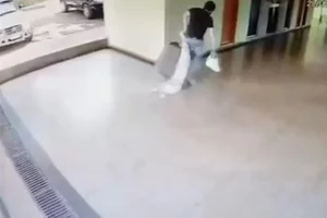 Βραζιλία: Παιδεραστής απήγαγε 12χρονη και την έσερνε σε βαλίτσα μέχρι το σπίτι του