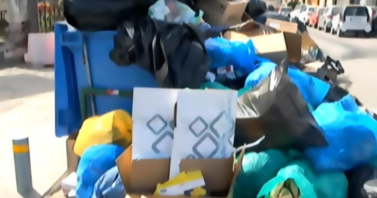 Κάδος με σκουπίδια Ηράκλειο 