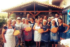 Ανάβουν οι φούρνοι για τη γιορτή του εφτάζυμου στην Κασταμονίτσα