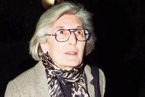 Πέθανε η γκαλερίστα και ιδρύτρια του ΙΣΕΤ Τζούλια Δημακοπούλου