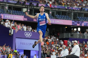 Εταιρεία προφυλακτικών αποθεώνει τον Τεντόγλου – «Όταν πηδάς εσύ, πηδάει κι όλη η Ελλάδα μαζί σου!»