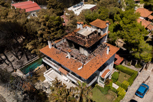 Φωτιά στην Αττική: 78 ακατάλληλες προς χρήση κατοικίες μέχρι τώρα