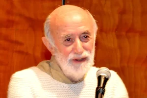 Λάκης Κουρετζής: Έφυγε από τη ζωή ο δημιουργός και εμπνευστής του θεατρικού παιχνιδιού στην Ελλάδα