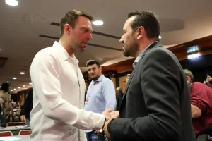 ΣΥΡΙΖΑ: Εκτός γραμμής Κασσελάκη σχεδόν η μισή Κοινοβουλευτική Ομάδα