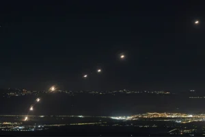 Νέα επίθεση με ρουκέτες από τη Χεζμπολάχ στο Ισραήλ – Τραυματίστηκαν δύο στρατιώτες