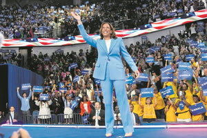 Forbes: Η Κάμαλα Χάρις πέρασε μπροστά από τον Τραμπ σχεδόν σε όλες τις κρίσιμες πολιτείες