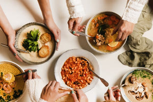 Τα φαγητά που ανεβάζουν την κακή χοληστερίνη – Ποια να αποφεύγουμε και ποια να προτιμάμε