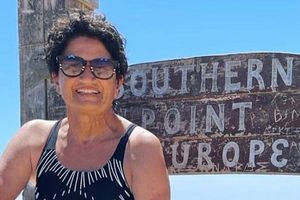 Άλκηστις Πρωτοψάλτη: Όμορφες στιγμές, ξέγνοιαστες, ανεξίτηλες, γράφει από τη Γαύδο