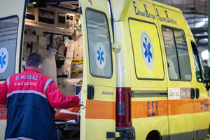 Σητεία: Αυτοκίνητο έπεσε σε γκρεμό -Εγκλωβίστηκε η οδηγός