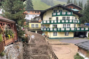 Αυστρία: Καταρρακτώδεις βροχές προκαλούν πλημμύρες