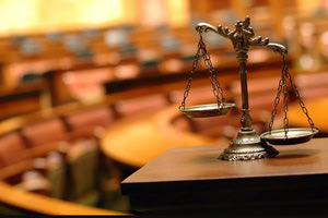 Σε καθολική αποχή αύριο οι δικηγόροι για τον νέο Δικαστικό Χάρτη