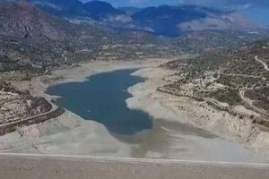 Φανερωμένη: Ξηλώνουν το “πουλόβερ” των παράνομων συνδέσεων με το φράγμα