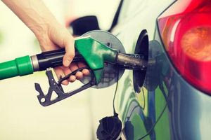 Τέλος στην κυκλοφορία χιλιάδων παλιών αυτοκινήτων – Έρχεται η βενζίνη που θα σκοτώσει τον κινητήρα τους