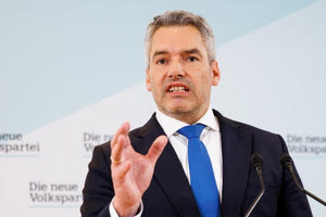 Διακοπές στην Κρήτη για τον καγκελάριο της Αυστρίας