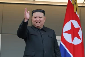 Βόρεια Κορέα: Ο Κιμ Γιονγκ Ουν εκτέλεσε 30 αξιωματούχους για τον θάνατο 4.000 ανθρώπων σε πλημμύρες, σύμφωνα με αναφορές