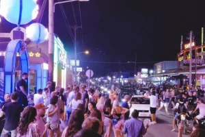 Ελληνίδες ξάφριζαν τουρίστες στον Λαγανά Ζακύνθου