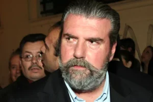 Λάκης Γιακουμής: Έφυγε από την ζωή ο θρυλικός φωτογράφος