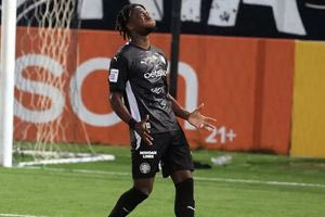 Βαριά καμπάνα τριών αγωνιστικών για τον Ισέκα