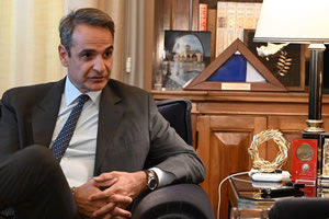 Φωτιά στην Αττική: Στο Συντονιστικό Κέντρο Επιχειρήσεων ο Κυριάκος Μητσοτάκης