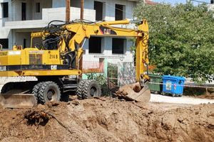 Λάρισα: Λήξη συναγερμού για την οβίδα που βρέθηκε, την παρέλαβε ο Στρατός