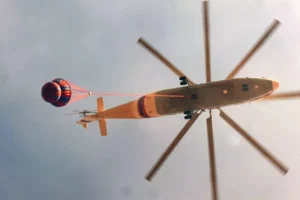 Φωτιά στην Αγία Τριάδα Αιτωλοακαρνανίας – Σηκώθηκαν εναέρια μέσα