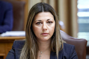 Ζαχαράκη: Στους 173.363 οι ωφελούμενοι από τα vouchers για τους βρεφονηπιακούς