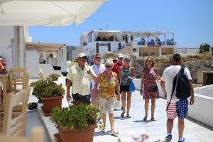 Η Ελλάδα ο πιο ακριβός τουριστικός προορισμός της Μεσογείου